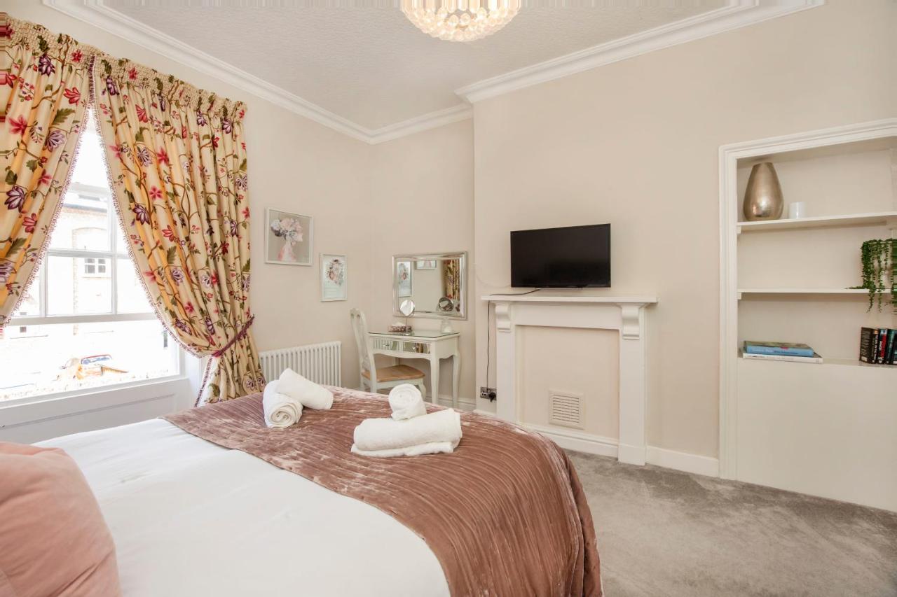 George Street Boutique Apartments with Free Parking — photo 2
