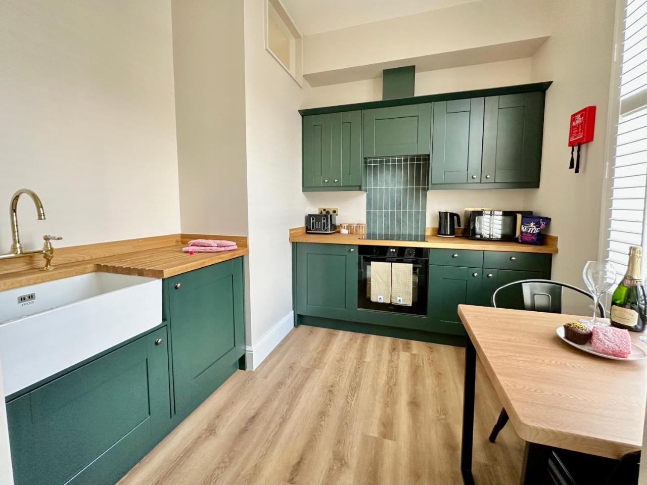 Gillygate Rest — photo 4