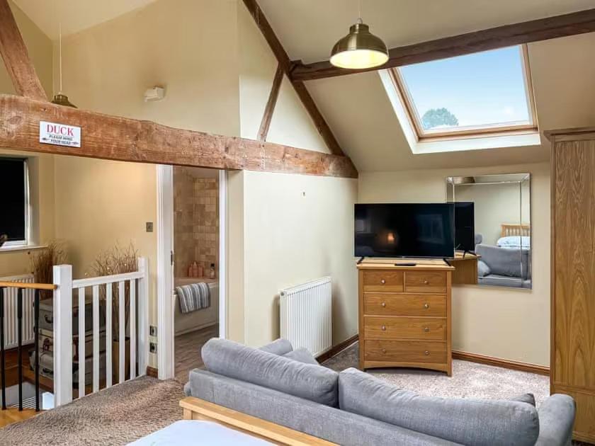 Granary cottage with HOT TUB — photo 5