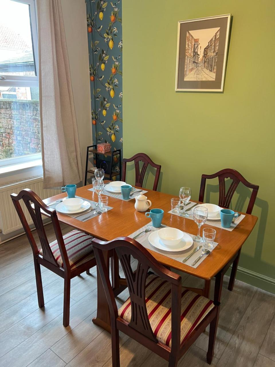 Hartoft House, 3 Bed, Near River and City — photo 6