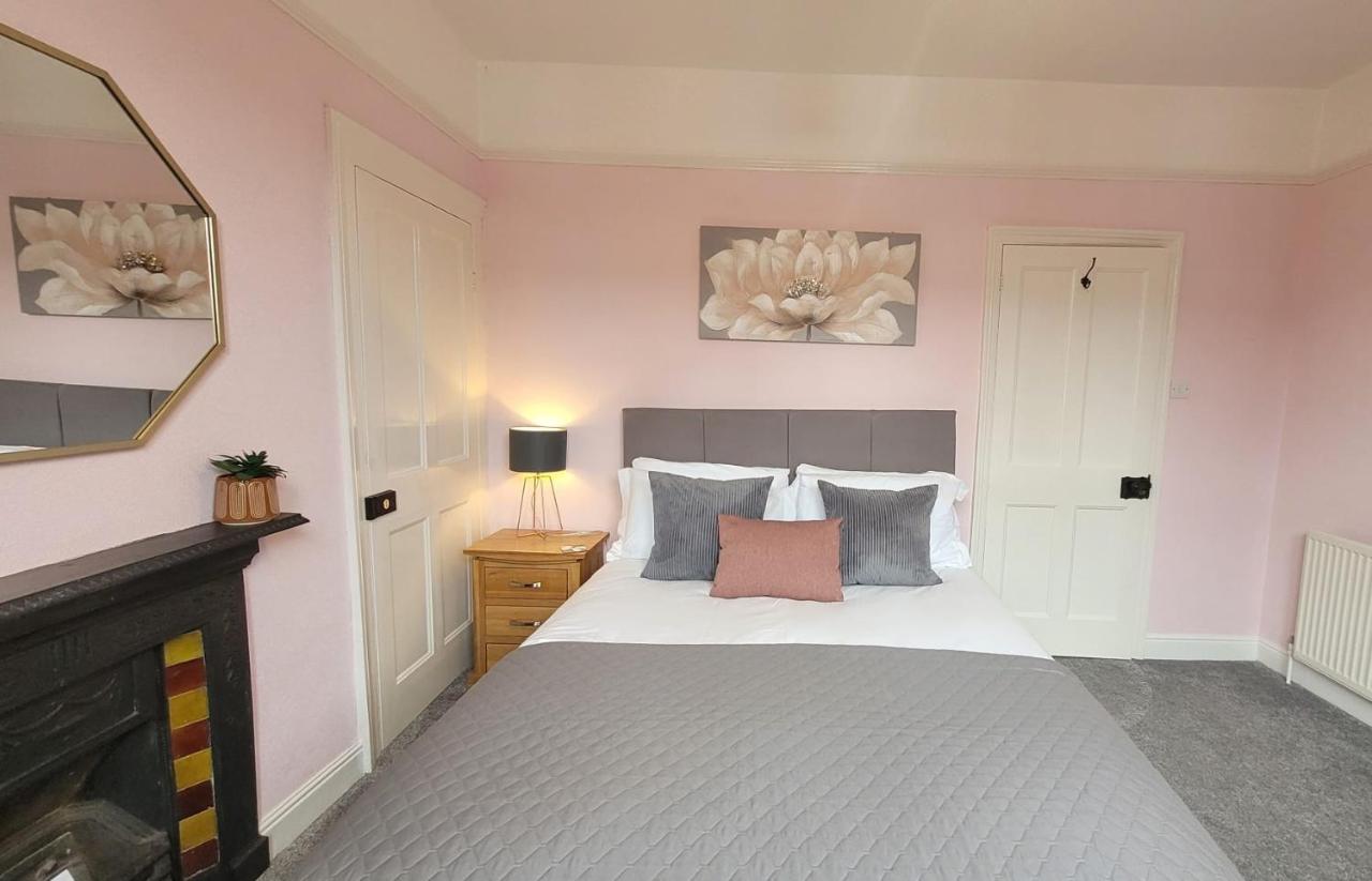Hartoft St - 2 bed near river — photo 2