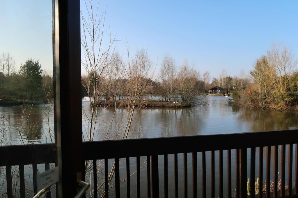 Harvest 12 Lodge, Yellowtop Country Park — photo 7