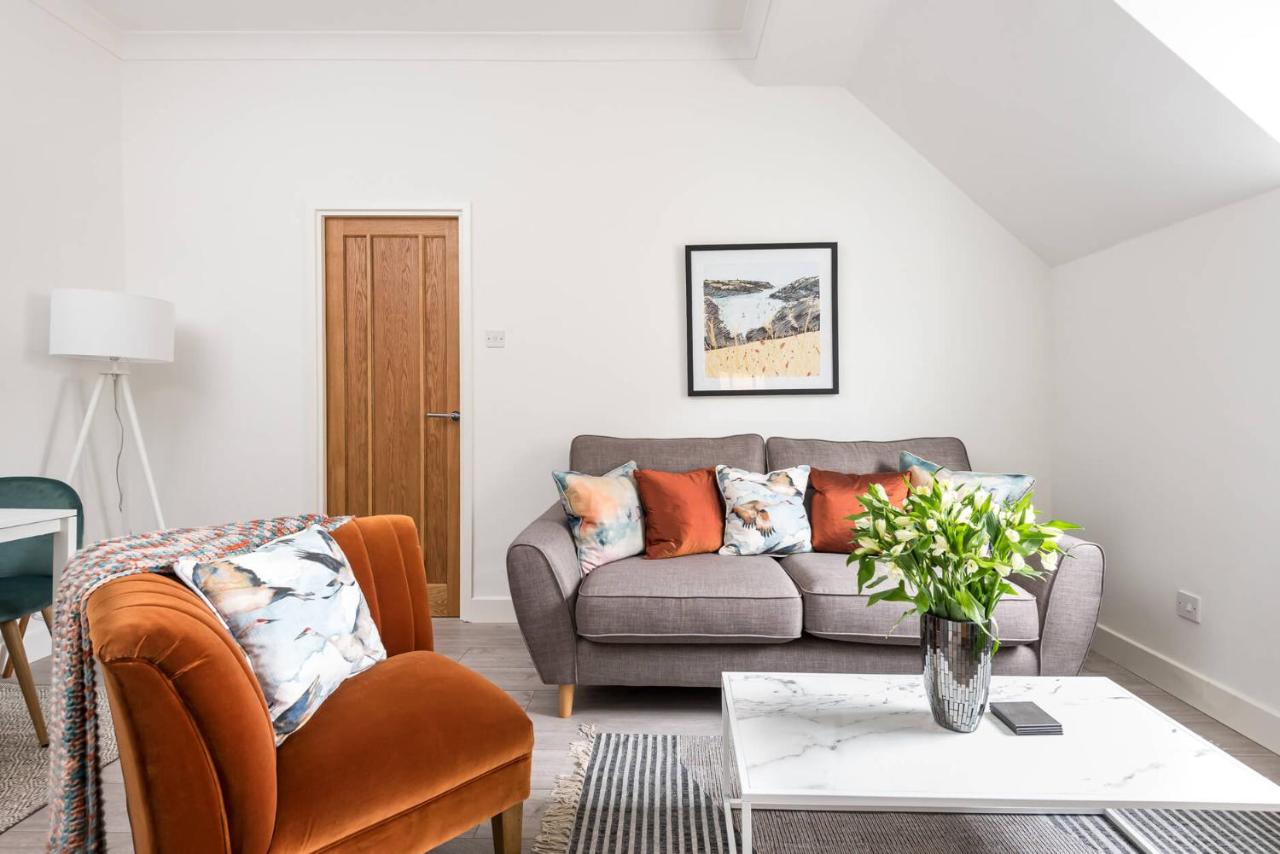 Host & Stay - Feversham House — photo 2