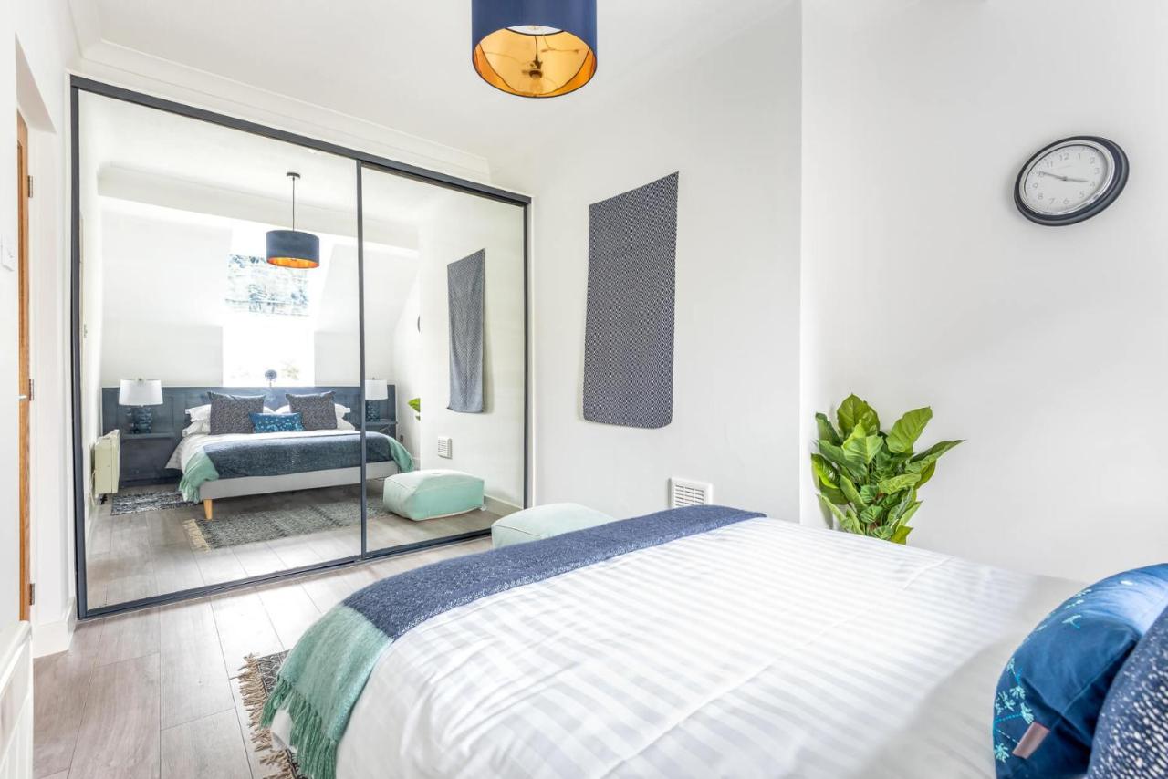 Host & Stay - Feversham House — photo 4