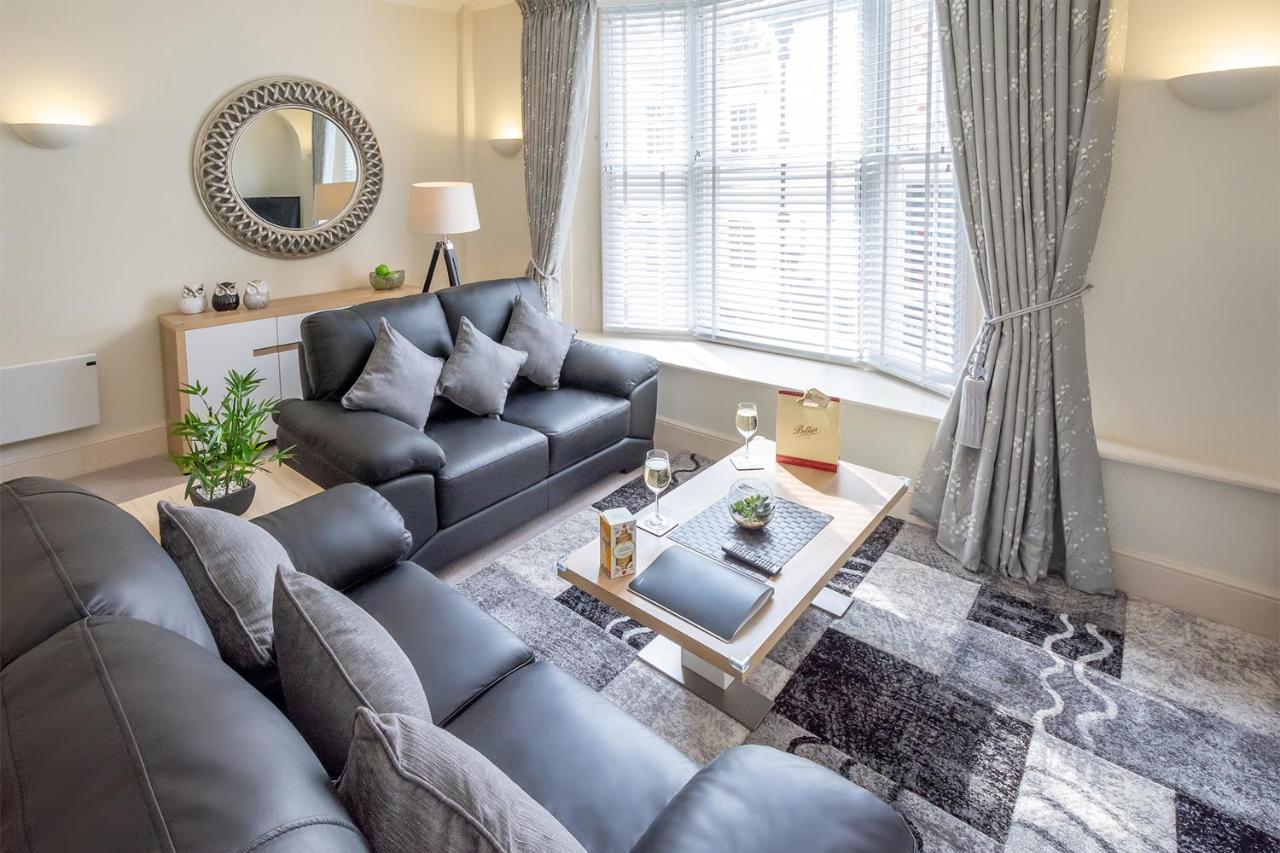 Hunter House Holiday Apartment - York, York, Yorkshire