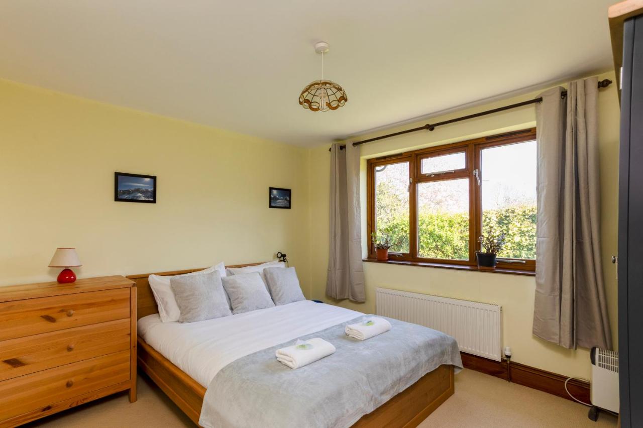 Isabella Place in York - 3 Bed Property, 2 Double Beds, 1 Large Double Bed, Ideal for Families — photo 2