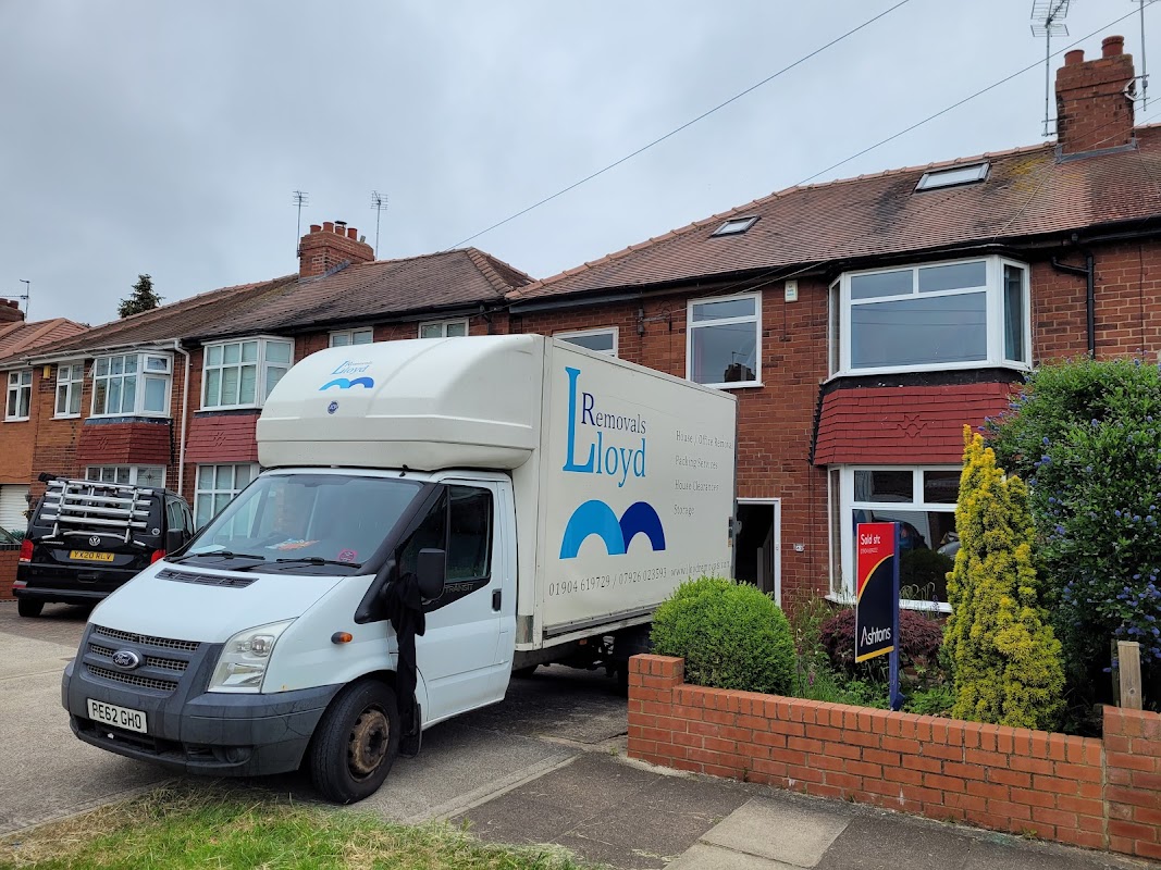 Lloyd Removals