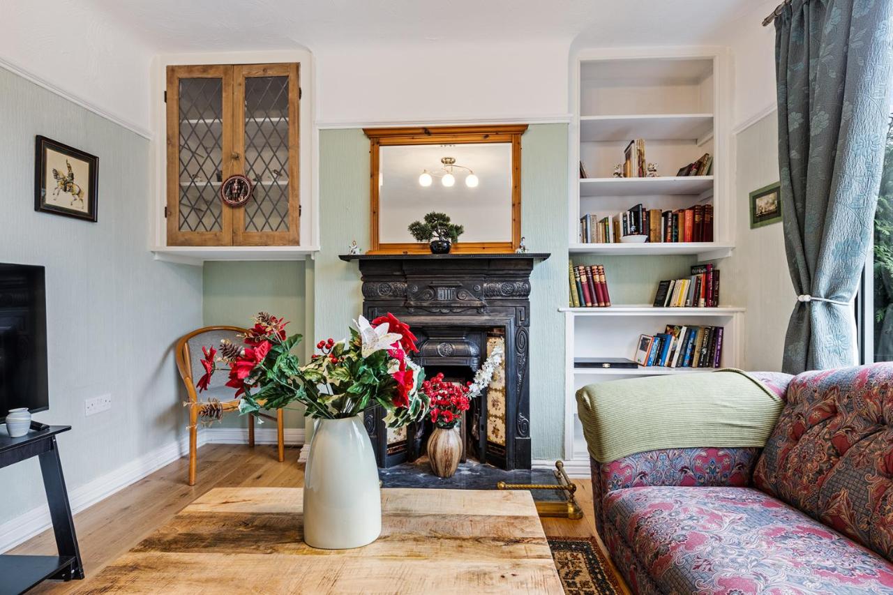 Lovely Home in York with Parking - Pass the Keys — photo 5