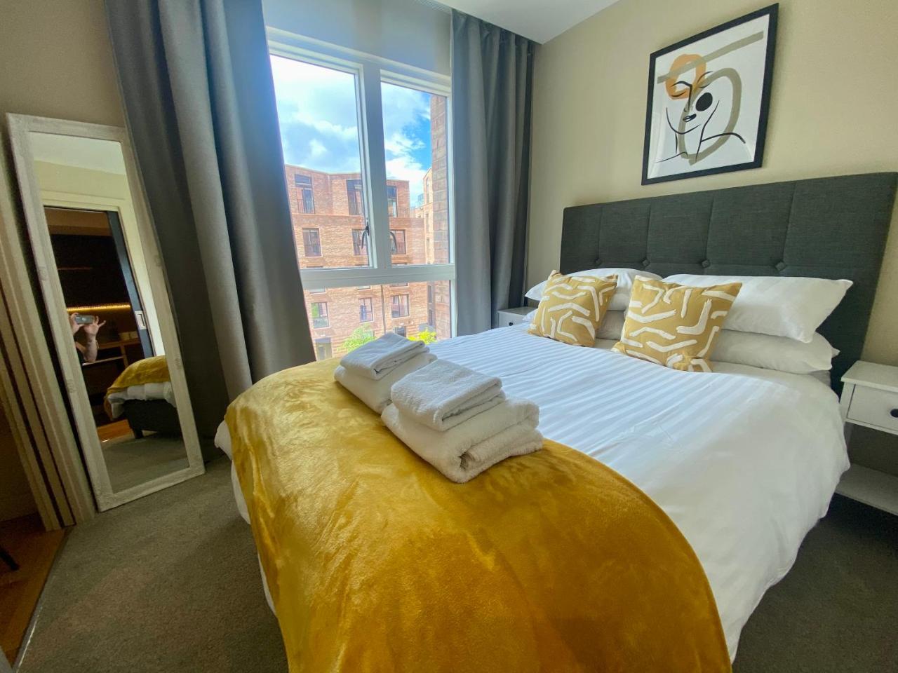 Luxury Apartment Suite within the City Walls — photo 2