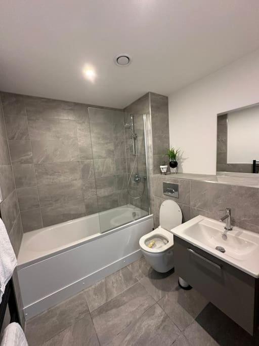 Luxury central York Apartment — photo 6