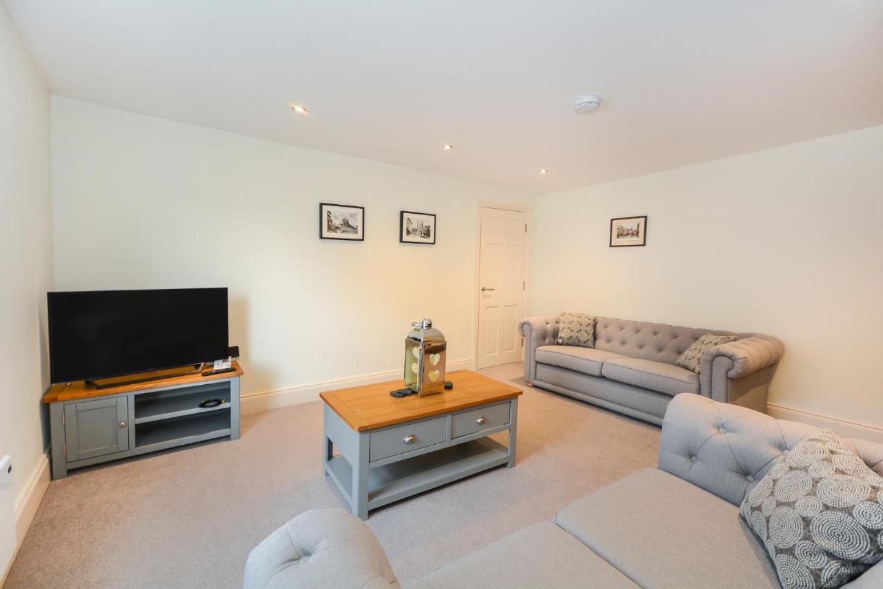 Minster's Keep- Near York Minster & Free Parking, York, Yorkshire