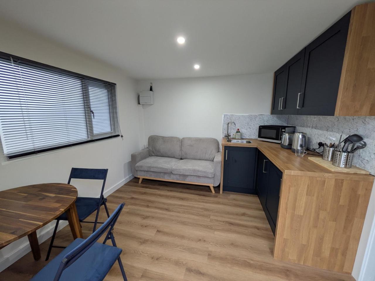 Modern Tiny Garden House — photo 3