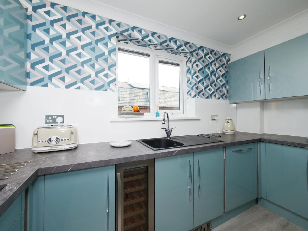 Monkgate Mews - 3 Bed home in York Centre with Free Parking — photo 4