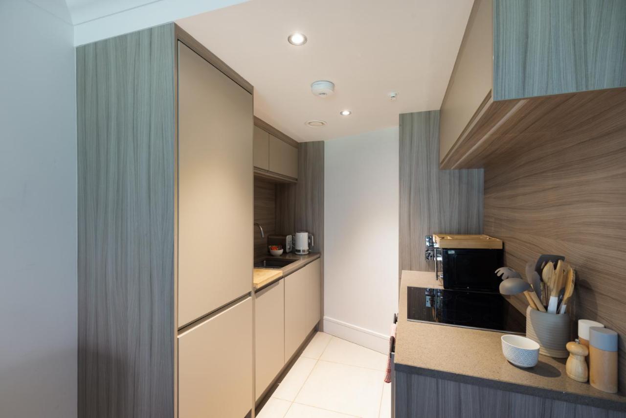 No 18 The Waterline Apartment York Riverside — photo 7