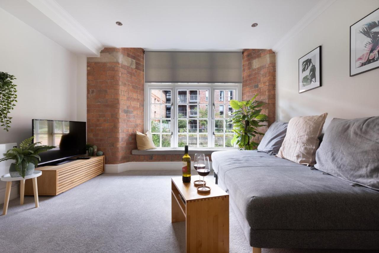 No 18 The Waterline Apartment York Riverside — photo 8
