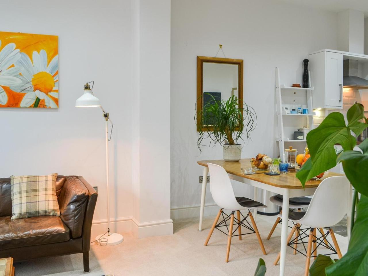 Ouse Retreat -Free parking — photo 8