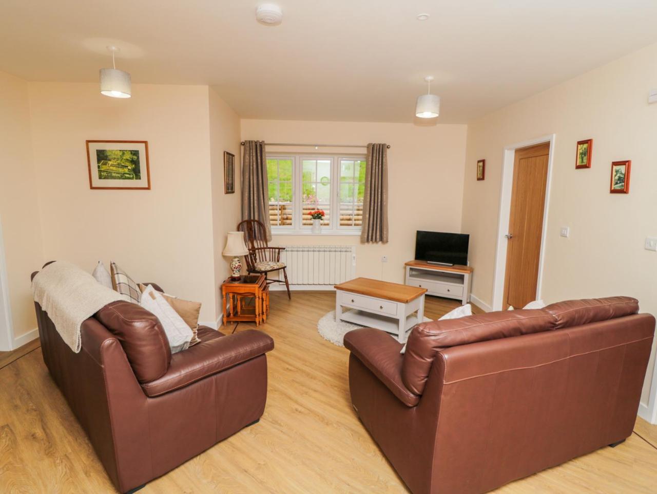 Ryedale Country Lodges - Hazel Lodge — photo 5