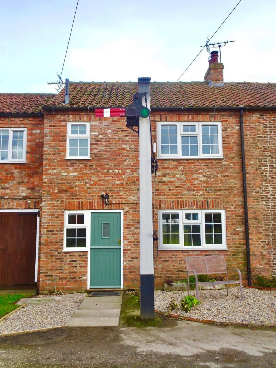 Signal Cottage at The Red House Estate — photo 4