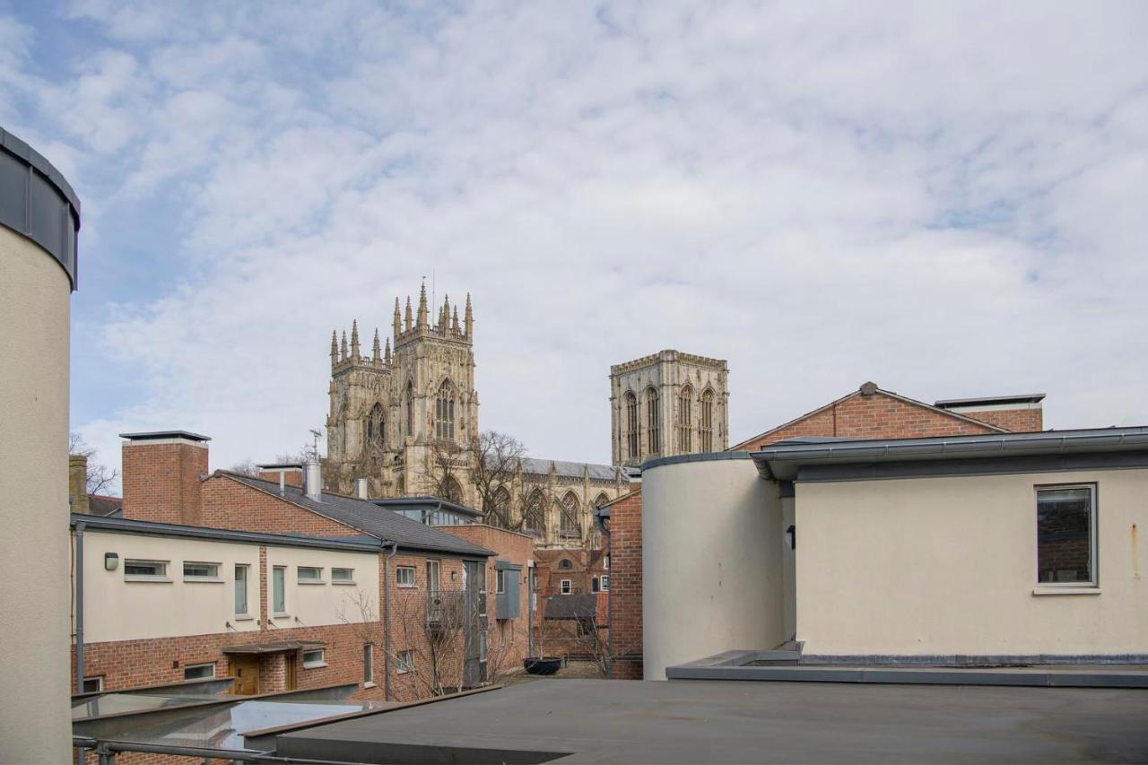 St Helen's House with Minster views — photo 2
