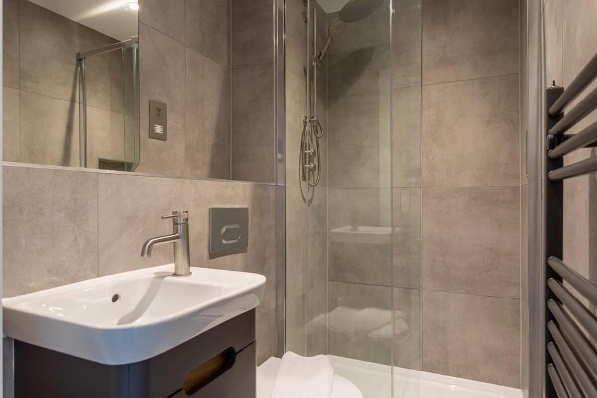 Stay Zeni, Ouse Court York Contemporary 2 Bed Flat — photo 3