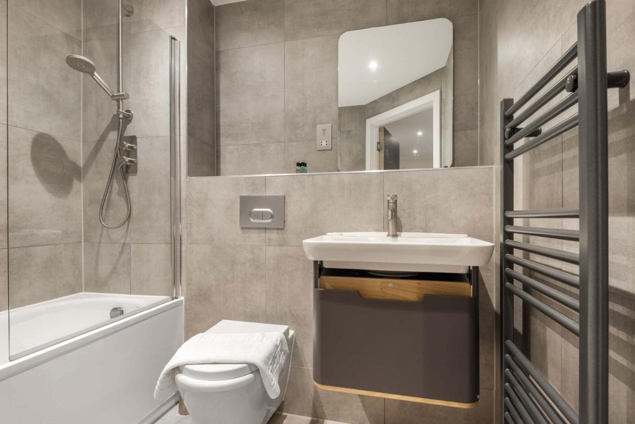 StayZeni, Ouse Court York Bright 2 Bed Apartment — photo 5