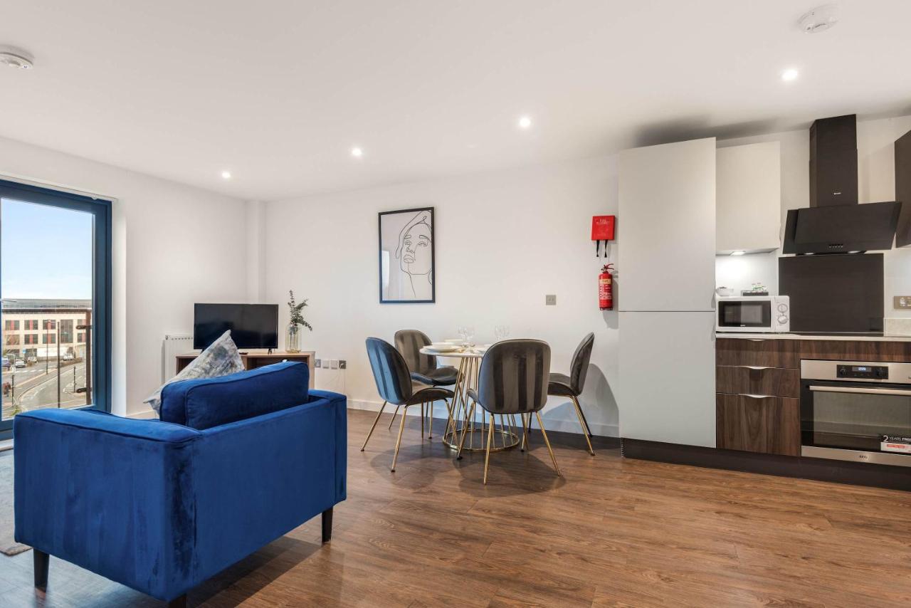 StayZeni, Ouse Court York Bright 2 Bed Apartment — photo 8