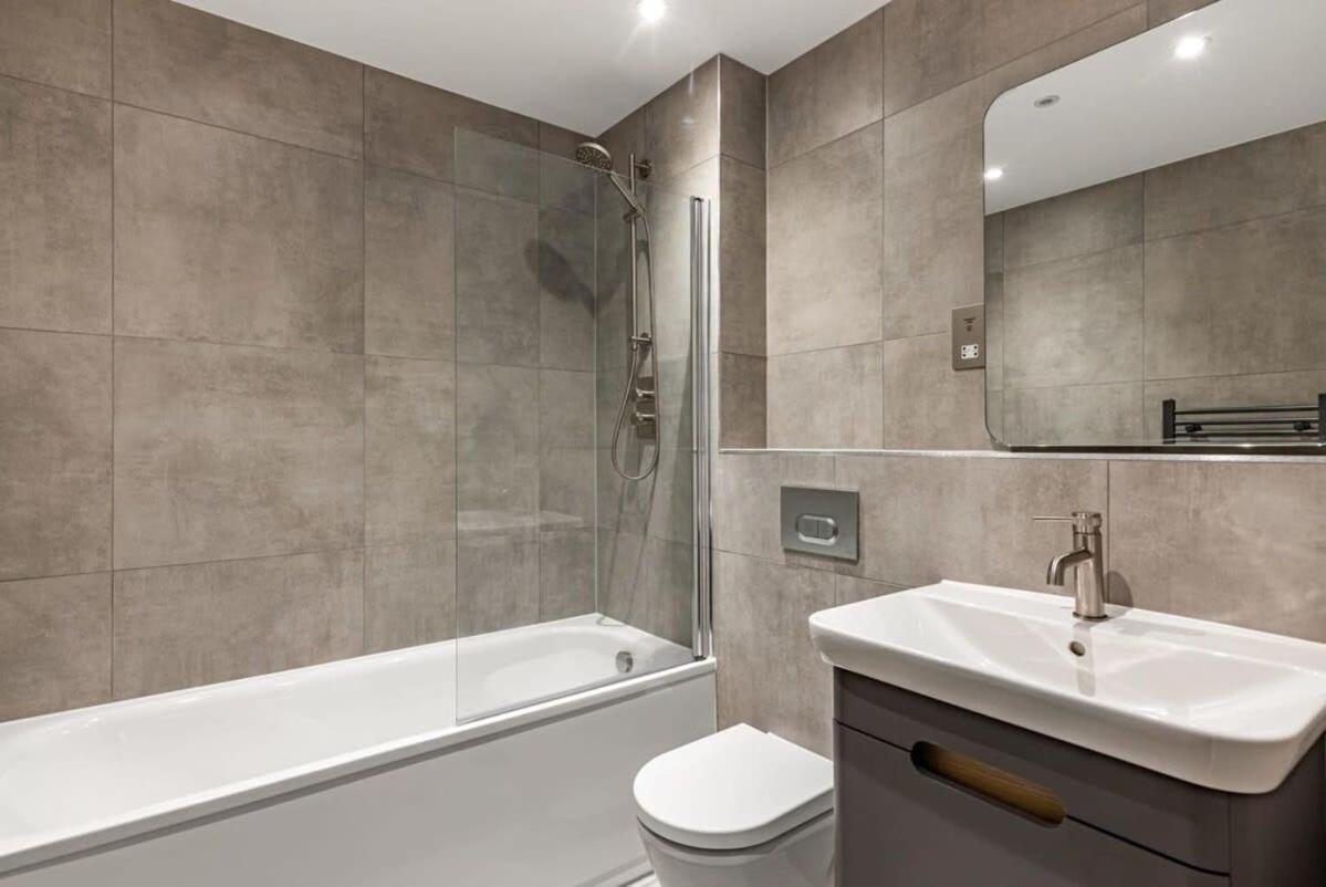 StayZeni, Ouse Court York Smart 2 Bed Apartment — photo 3