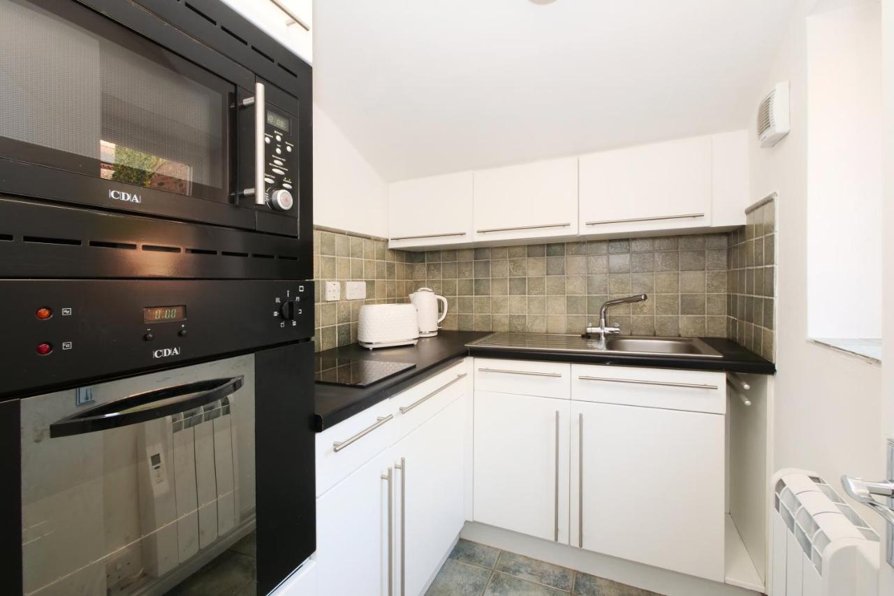 Stodham Studio - one bed near York Minster — photo 4
