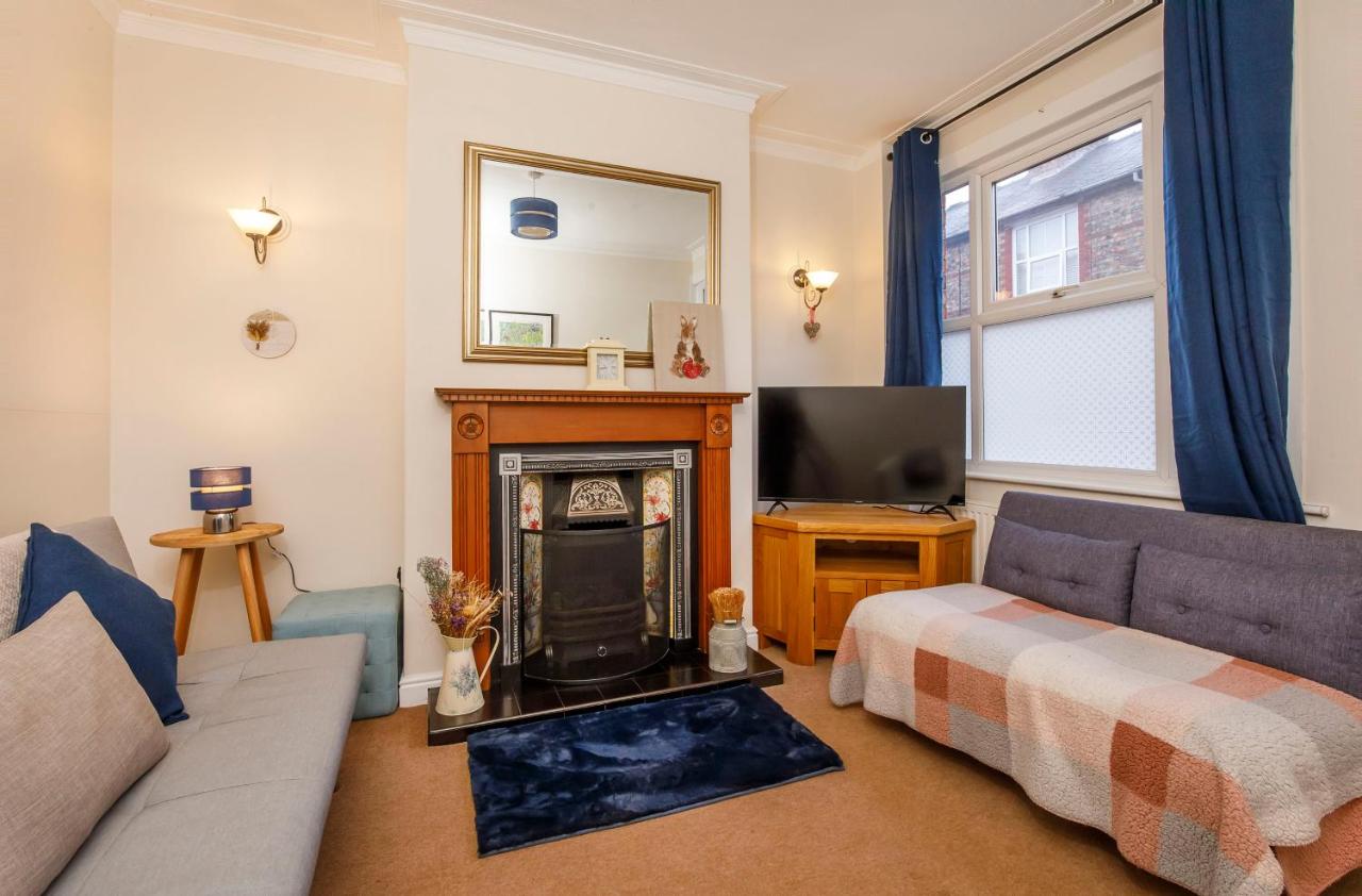 Stone's Throw Townhouse, York, Yorkshire
