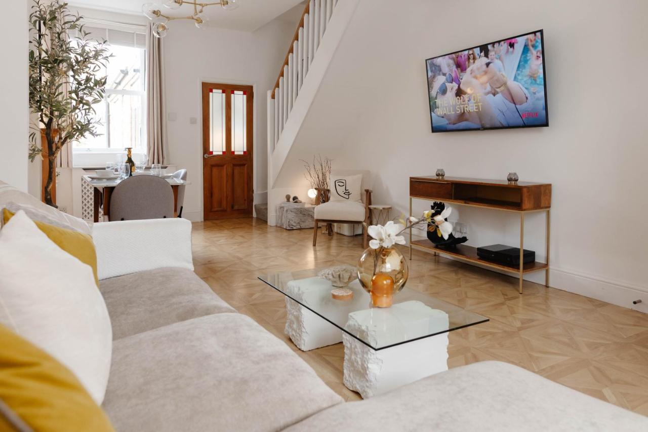 Stylish & Comfortable Modern Getaway, York, Yorkshire