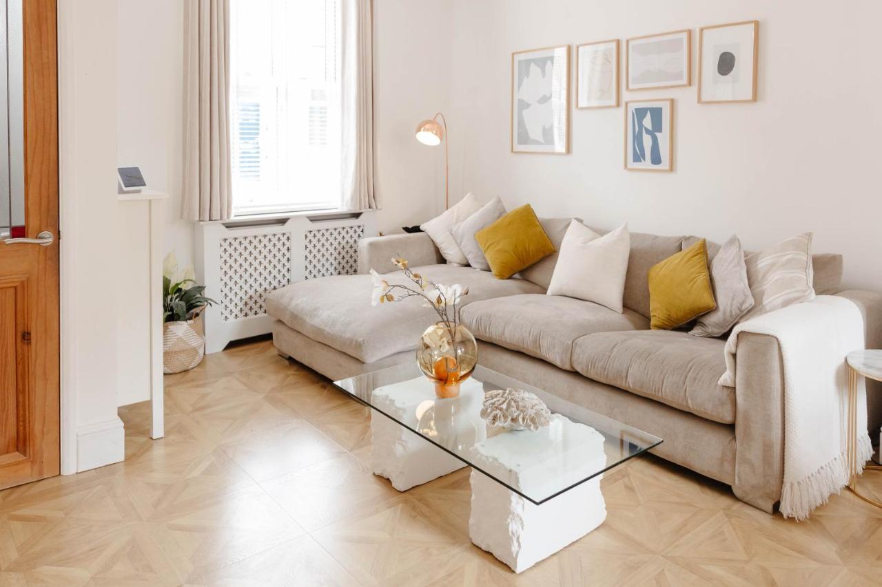 Stylish & Comfortable Modern Getaway — photo 7