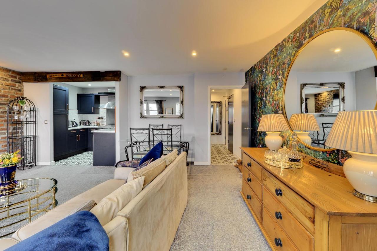 Stylish York flat with private parking — photo 5