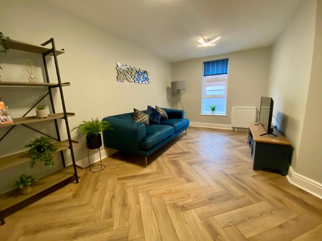 Superb City Centre Apartment within the City Walls — photo 5