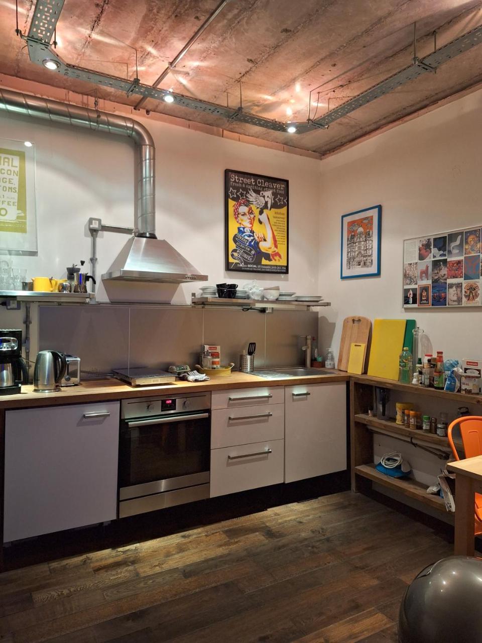 the icecream factory, room in private house — photo 7