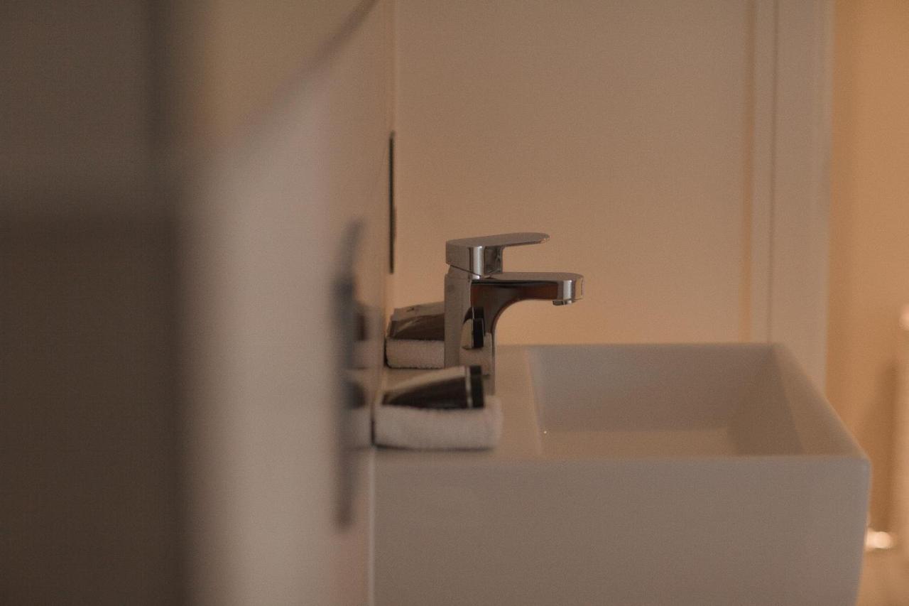 The Loft, Bootham House - luxury city centre apartment with parking space — photo 7