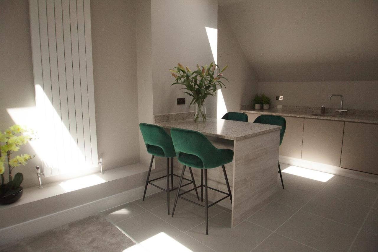 The Loft, Bootham House - luxury city centre apartment with parking space — photo 8