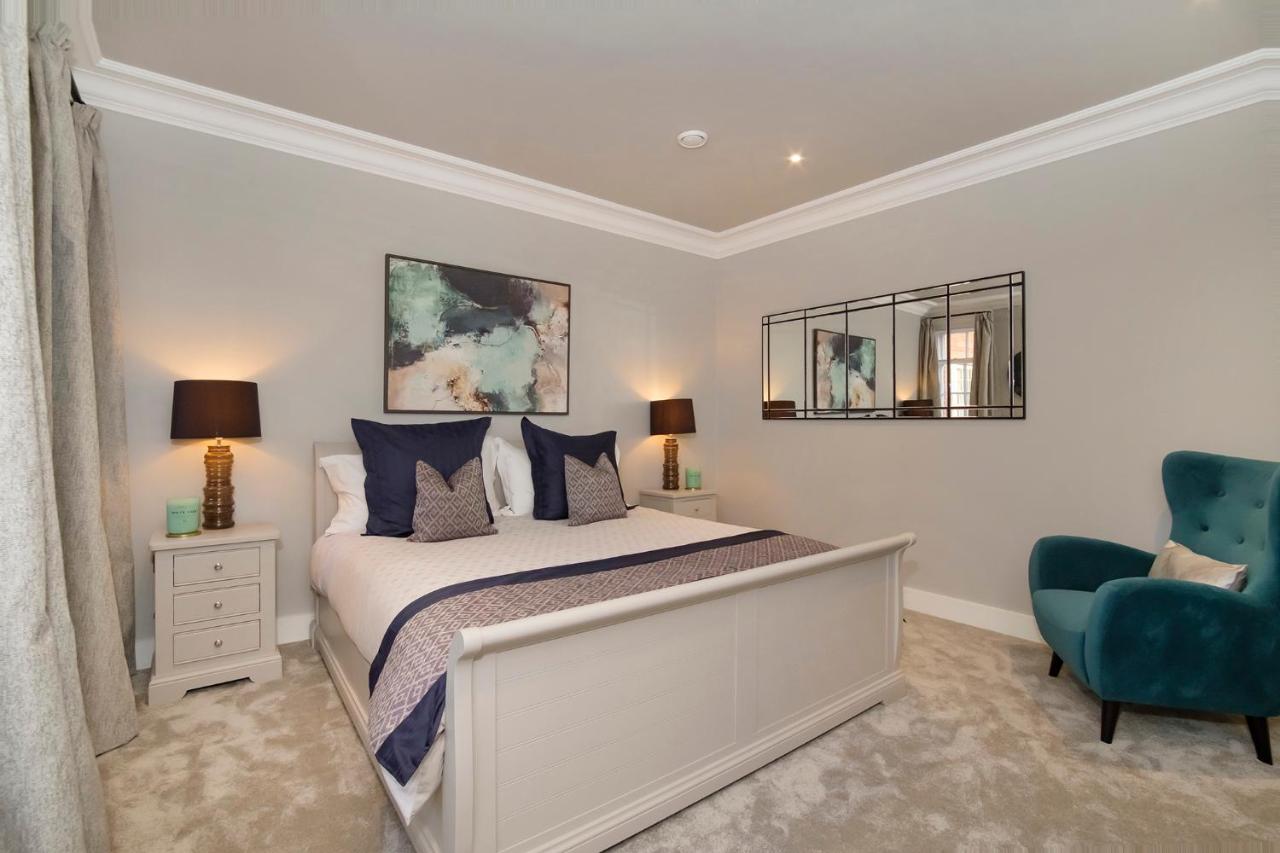 The Presidential Suite, with Free Parking! — photo 8