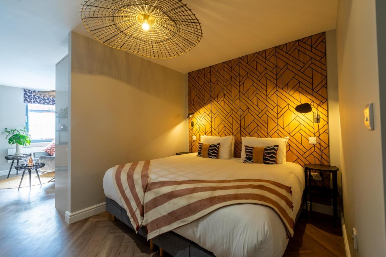 The Siding York - Option of Super King bed or 2 singles — photo 3