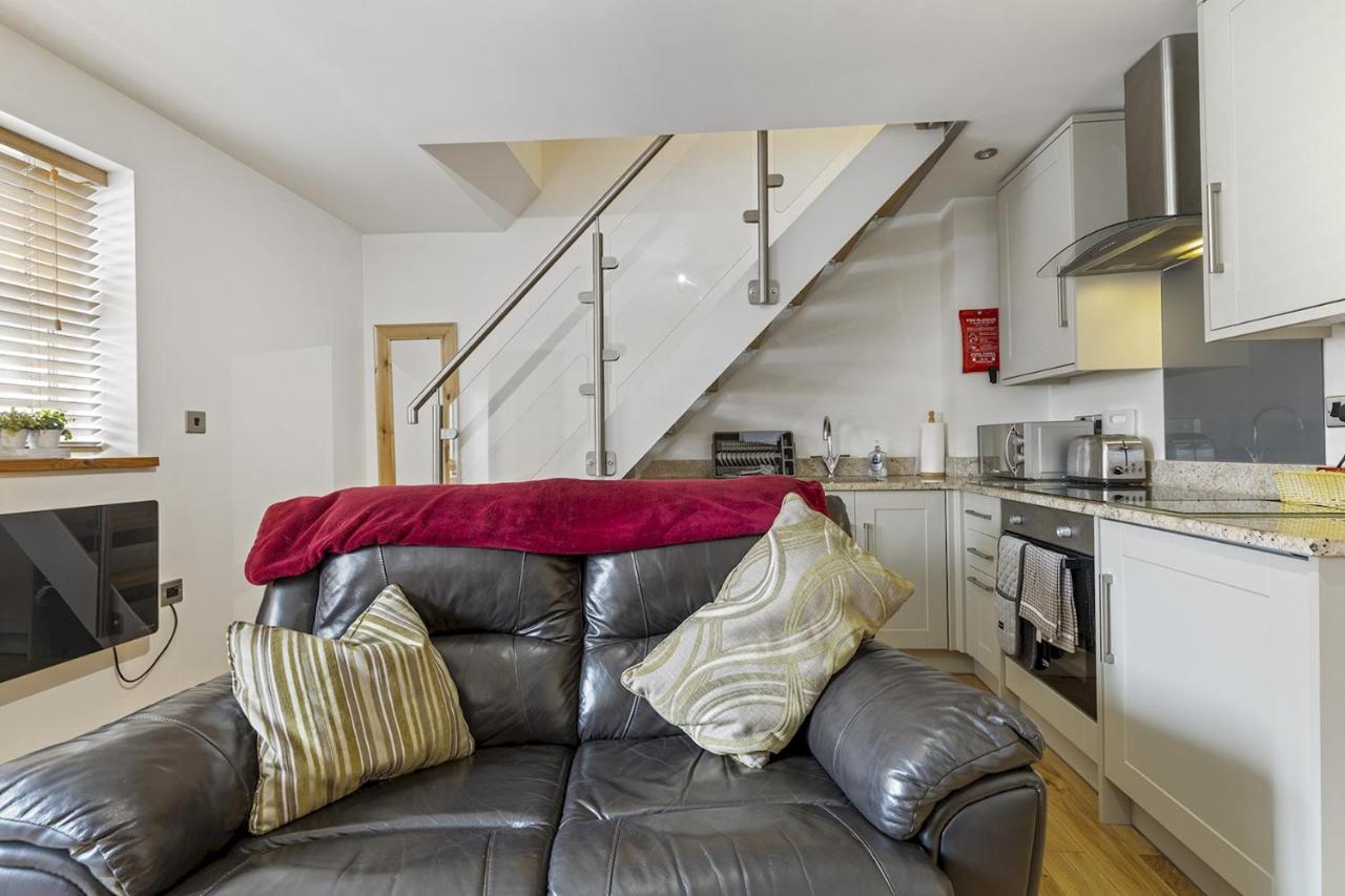 The Terrace - Beautiful 1-Bed with Roof Terrace Pass the Keys — photo 8