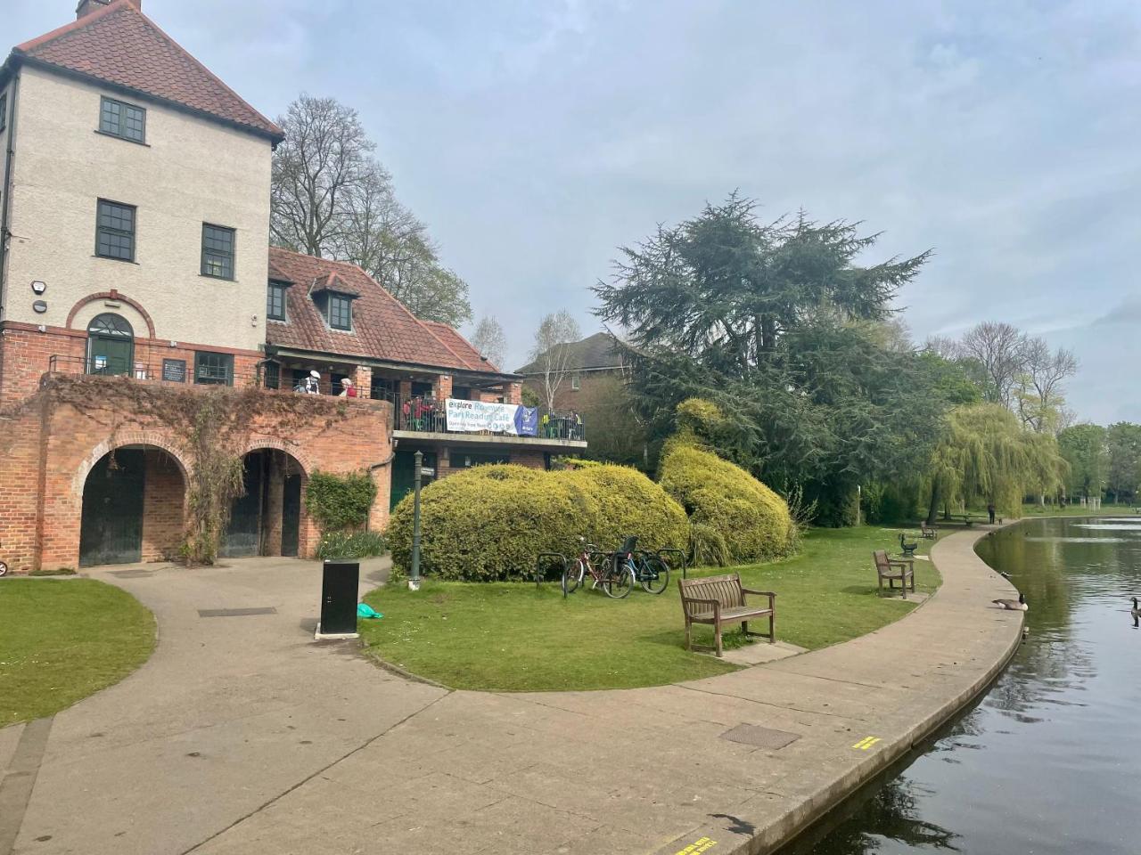 The Vines - Stunning Period Home With Free Parking — photo 6