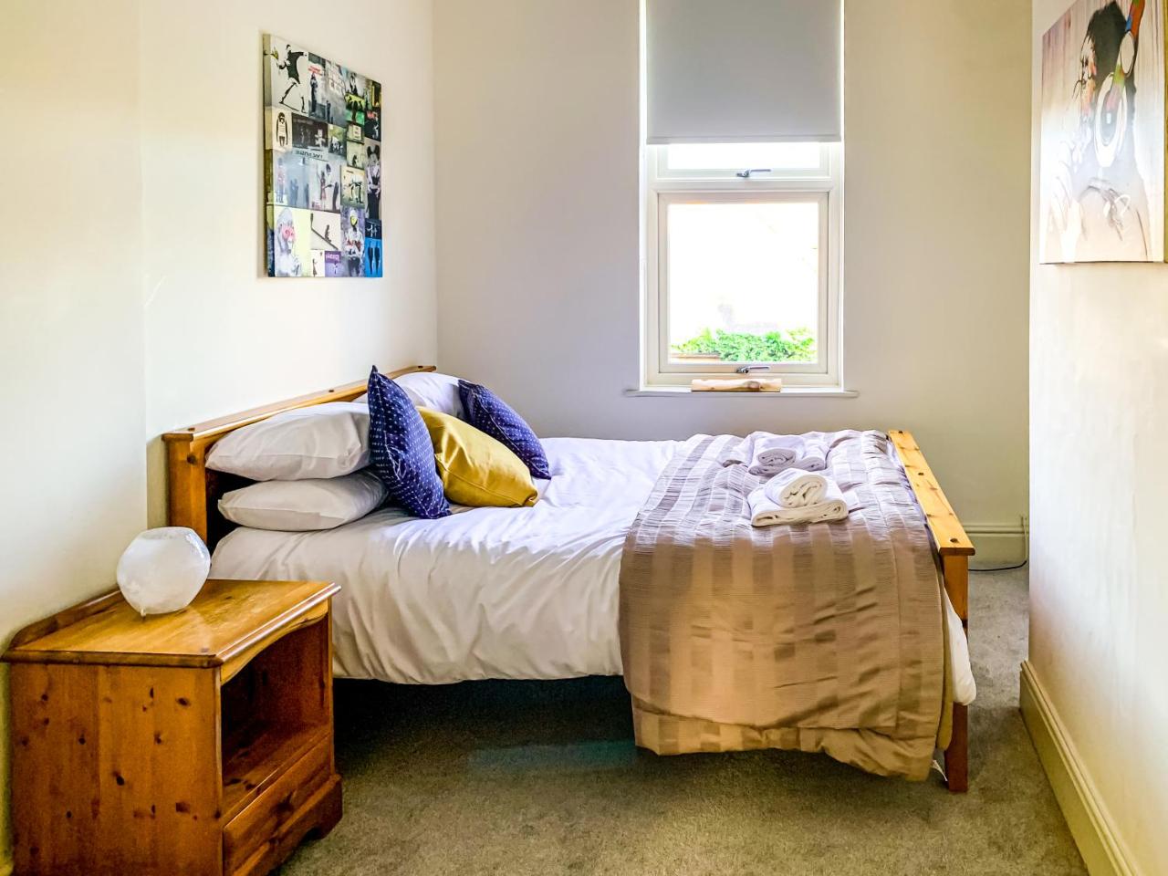 The Vines - Stunning Period Home With Free Parking — photo 7