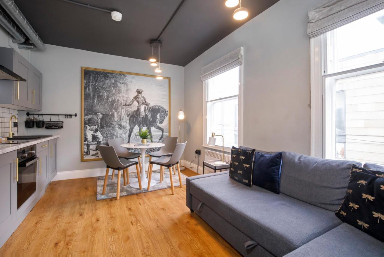 Turpin Quarter in the centre of the city, sleeps 6, York, Yorkshire