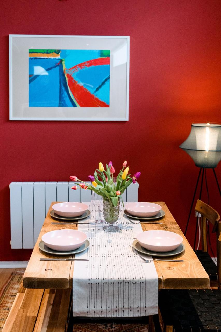 Unique, stylish and secluded home, with parking in the heart of historic York — photo 5