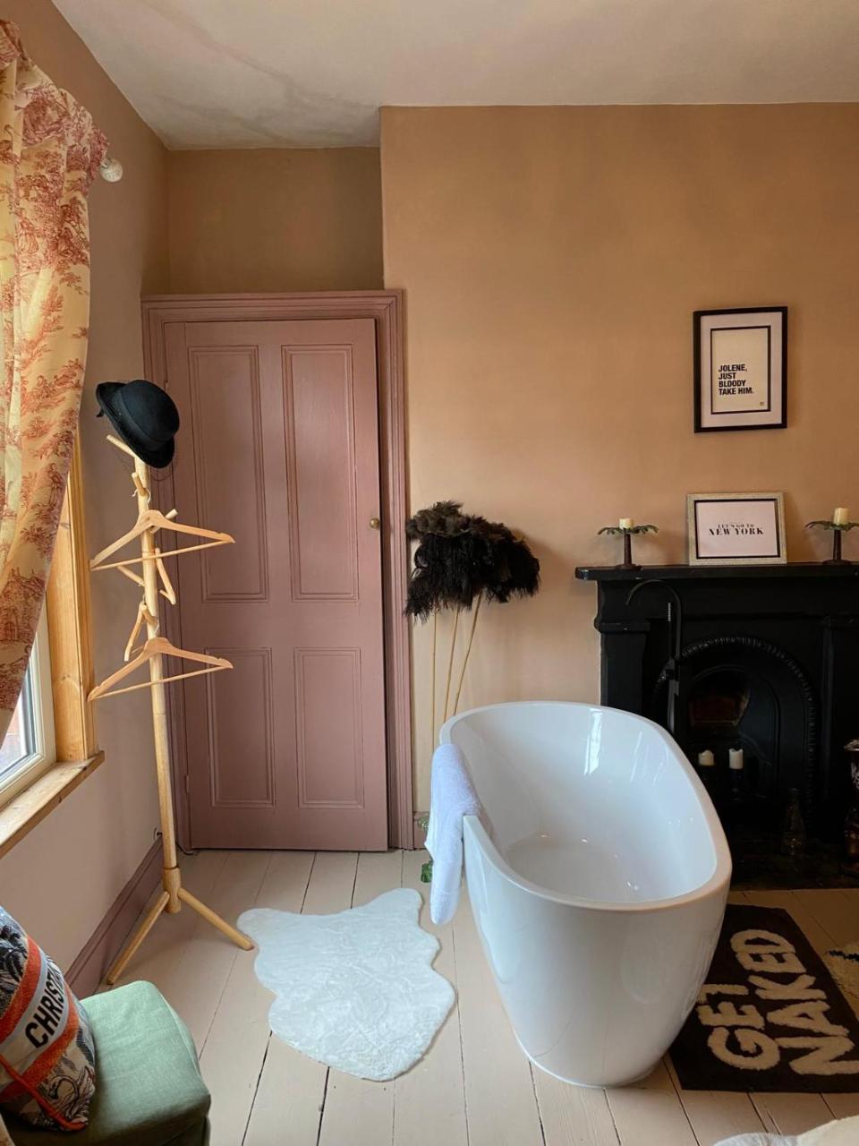 Victorian Farrar Cottage — photo 3