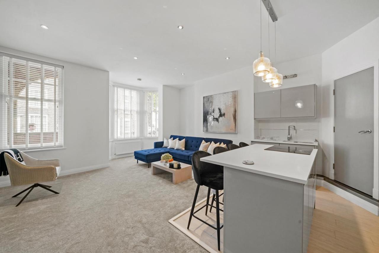 Vikings Duplex Apartment Next To York Minster With Parking — photo 8