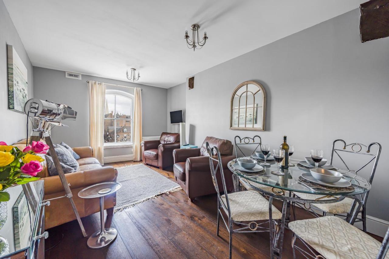 Woodsmill Quay Riverside Apartment - Heart of York — photo 4