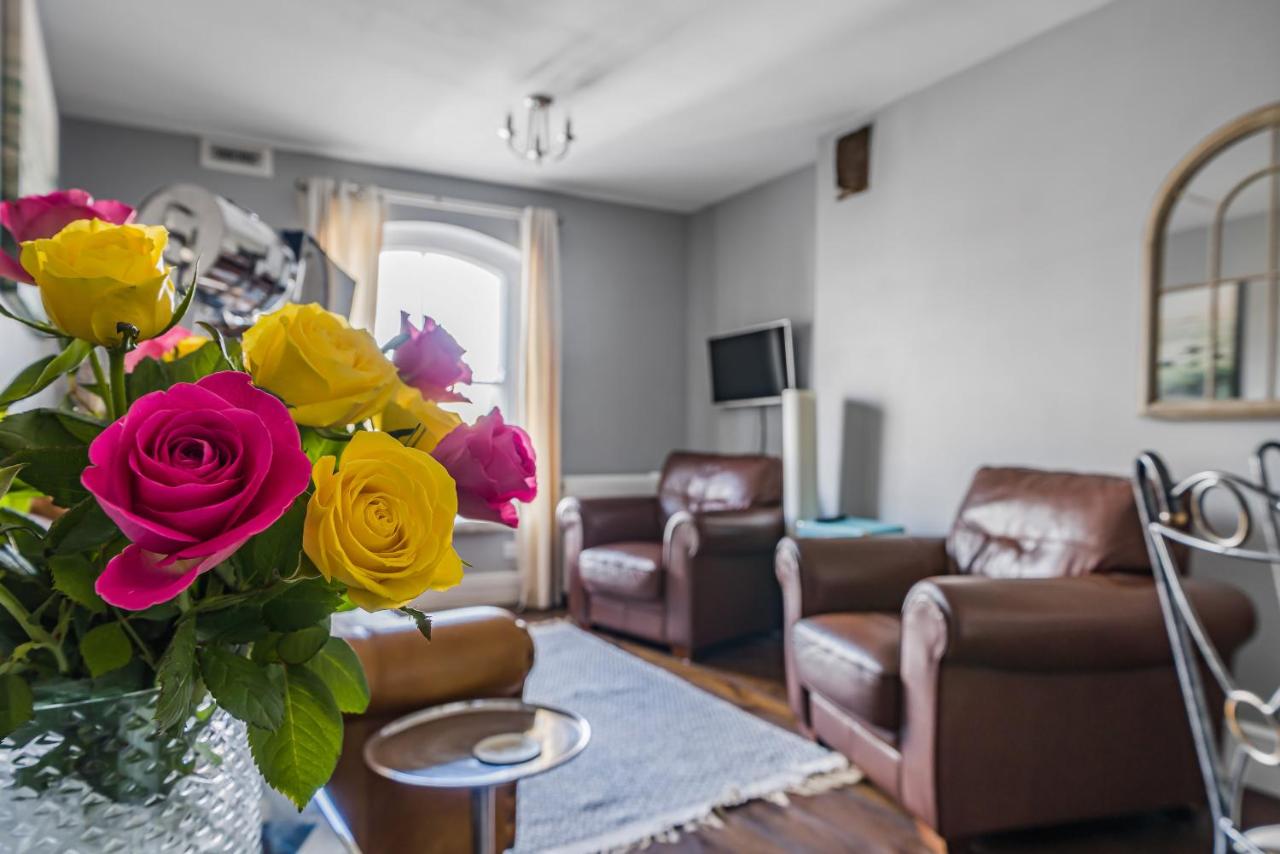 Woodsmill Quay Riverside Apartment - Heart of York — photo 5