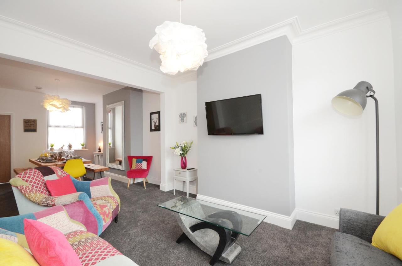 York Boutique House- spacious & stylish with free parking, York, Yorkshire