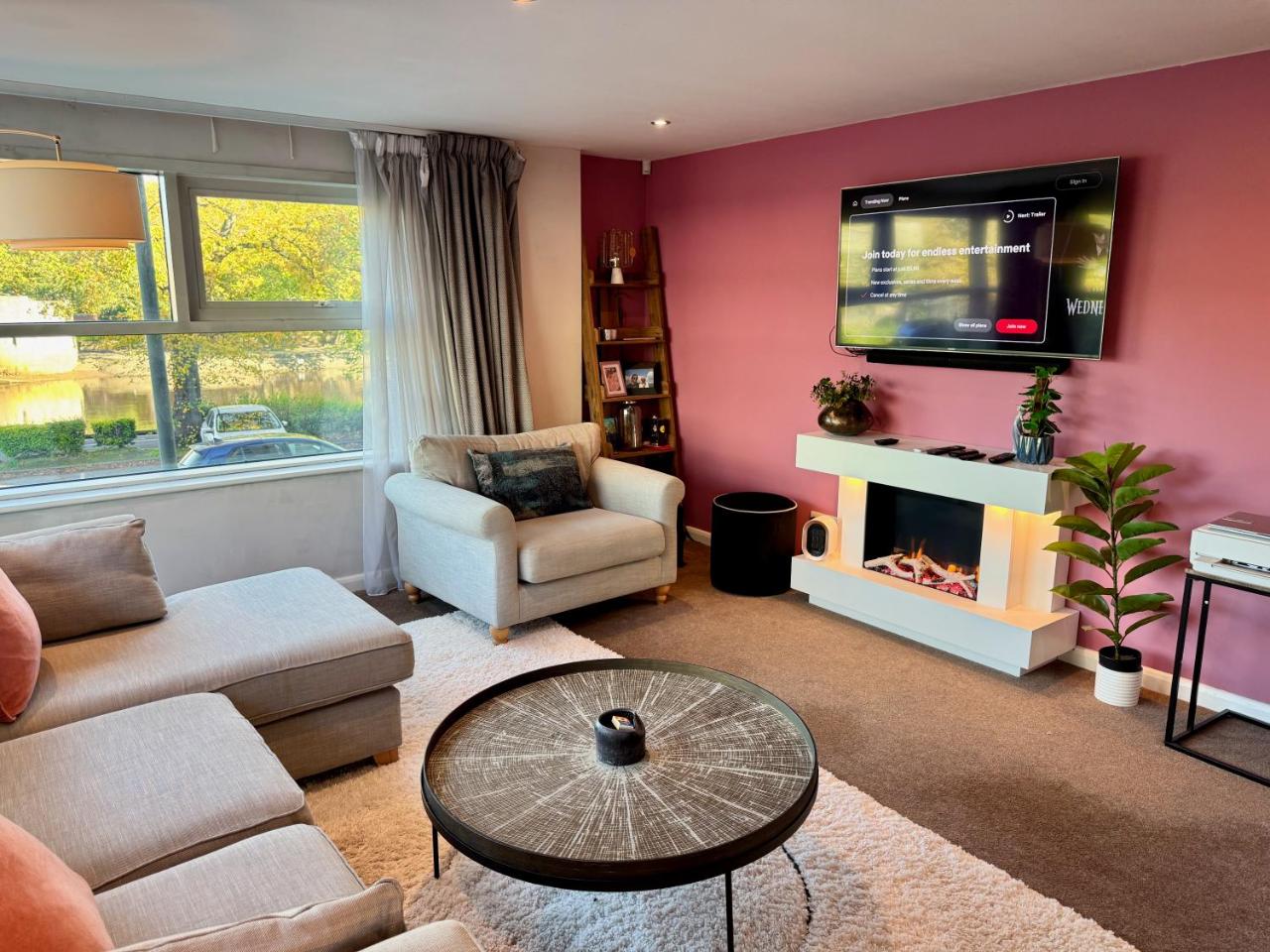 York City Centre Flat near Minster - River View and Free Parking — photo 2