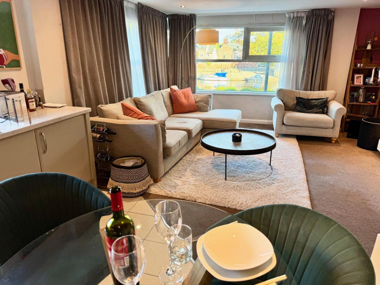 York City Centre Flat near Minster - River View and Free Parking — photo 7